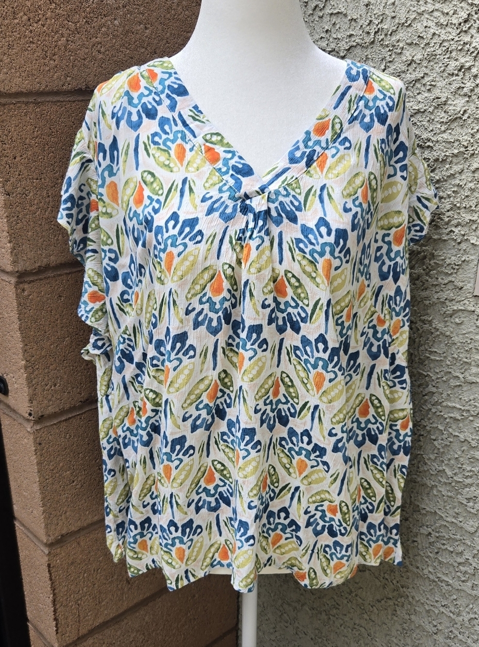Rachel Roy Lightweight Printed V-Neck Women’s Top - Blue, Green & Orange